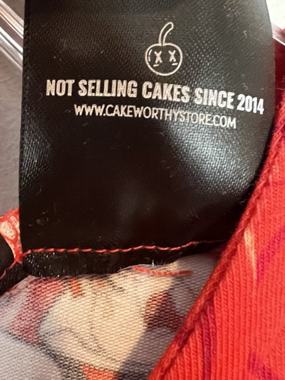 Disney Cakeworthy Alice in Wonderland Queen Of Hearts Dress Womens Small NWT - Picture 12 of 14